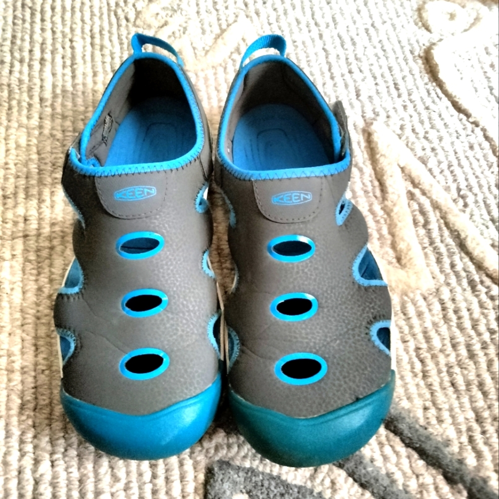 Keen stingray boys sandals